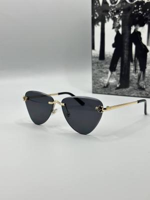 Cartier Siyah Cam Kadın Güneş Gözlüğü G1360-VLL