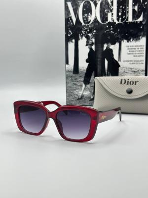 Dior Soft Kırmızı Romantik Kombinlerin Yıldızı Kadın Gözlük G1871