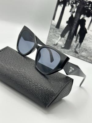 Prada Milano Siyah Kadın Güneş Gözlüğü G1993-VLL