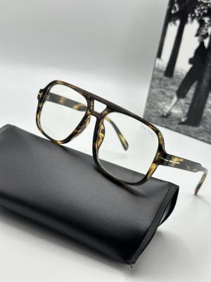 Tom Ford Leopar Çerçeve Şeffaf Cam Unisex Güneş Gözlüğü G1981-VLL