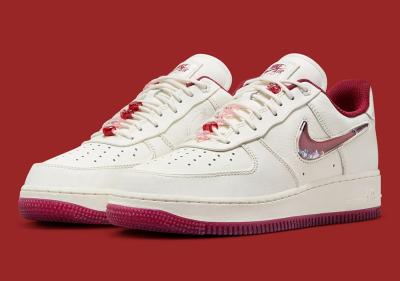 2024 Nike Air Force 1 Valentines Day  A132 Diğer