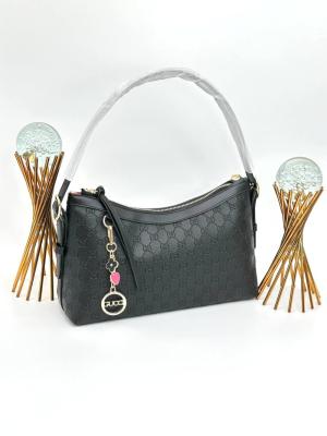 	GUCCİ EMNLEM SHOULDER BAG NEW MODEL SİYAH VLT401 Siyah