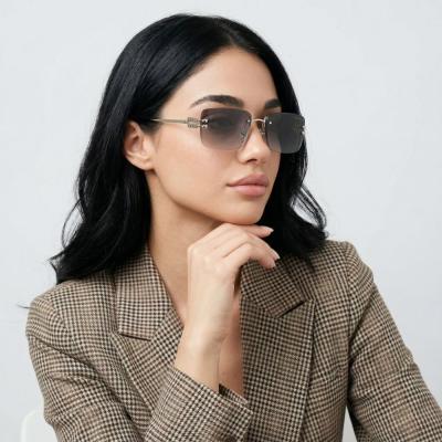 Miu Miu Gümüş İthal Kadın Güneş Gözlük G3895-VLL Siyah