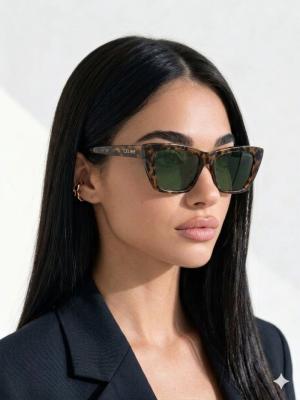 Celine Leopar Çerçeve Yeşil Cam İthal Kadın Güneş Gözlüğü G4353-VLL Leopar