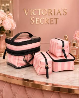 Victoria s Secret Pembe 4 lü Makyaj ve Seyahat Çantası Seti Pembe