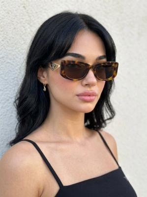 Prada Milano Metal Saplı Leopar Desenli Kadın Gözlük G4766-CN