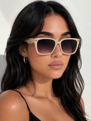 Miu Miu Glimpse Nude Kemik Kadın Güneş Gözlüğü G4821-DB İndigo Kemik