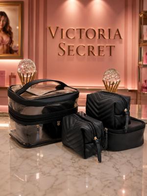 Victoria s Secret Siyah 4 lü Makyaj ve Seyahat Çantası Seti VLT-542 Siyah