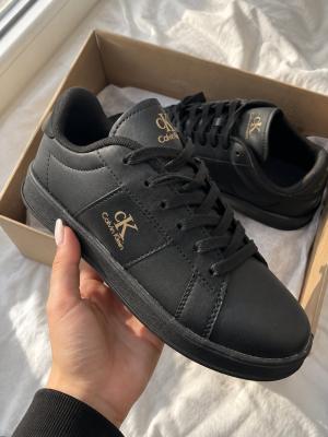 Calvin Klein CK Gold Logo All Black Leather Low-Top Sneakers A-049 Siyah